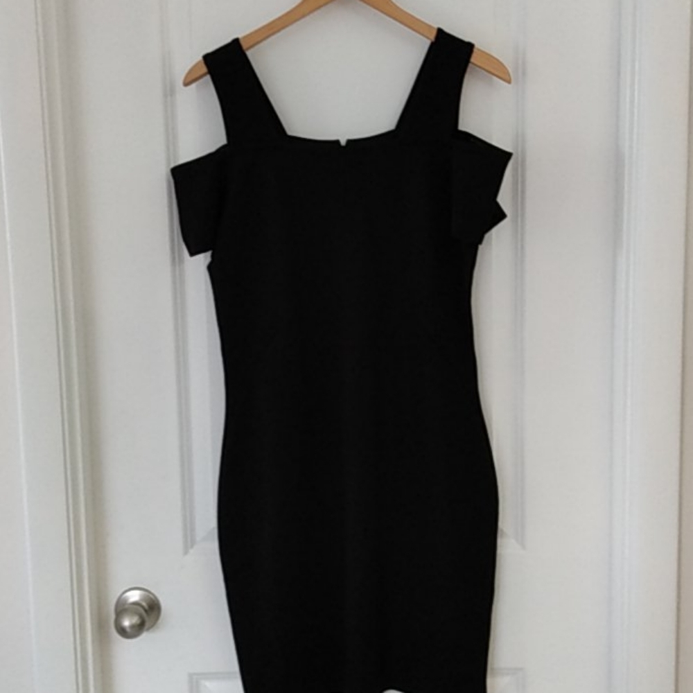 Armani womens cold shoulder dress